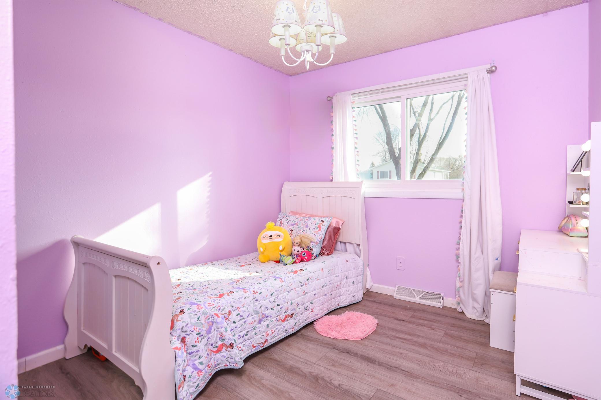 bedroom.jpg