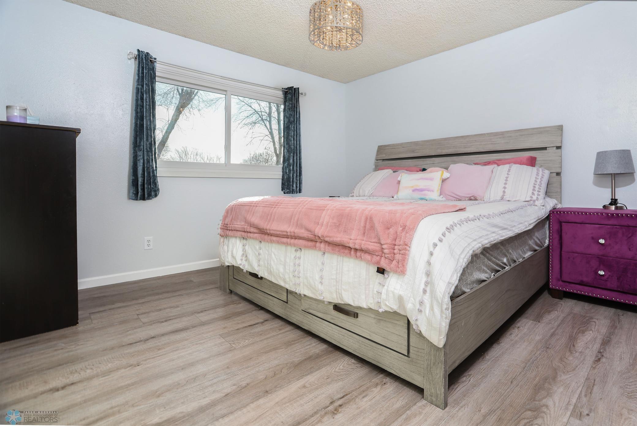 Primary Bedroom.jpg