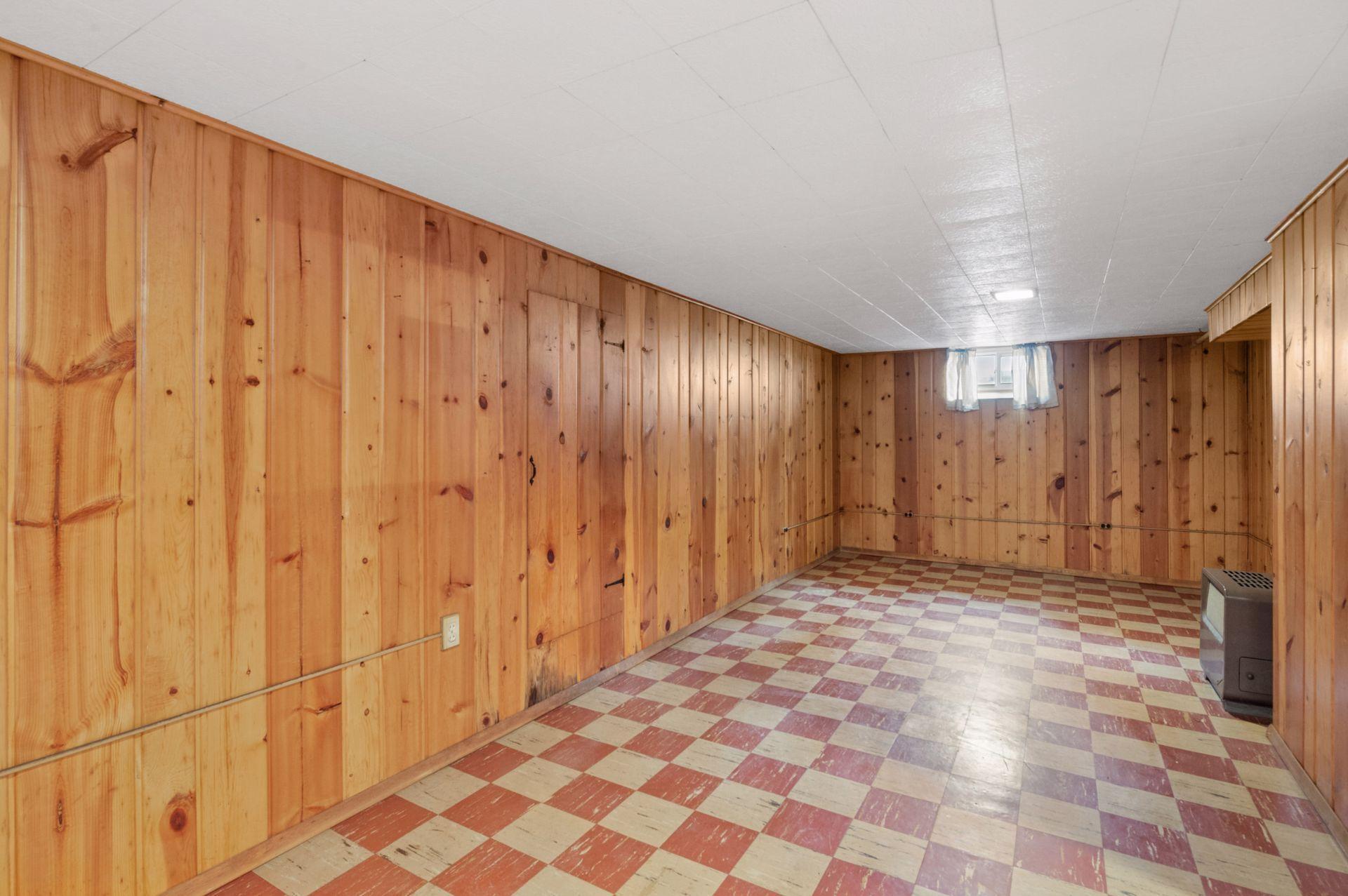 Lower level family room space