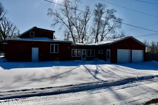 601 1st Street S, Karlstad, MN 56732