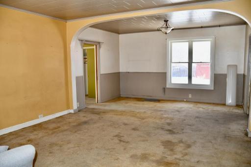 601 1st Street S, Karlstad, MN 56732