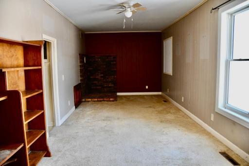 601 1st Street S, Karlstad, MN 56732