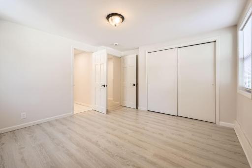 15650 Fish Point Rd - Web Quality - 024 - 22 Primary Bedroom.jpg