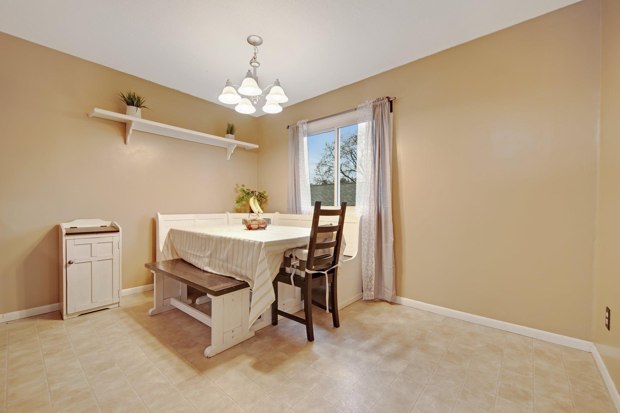 Great space for eat-in kitchen/dining area
