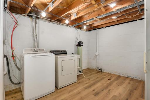 922 6th Street W, Hastings, MN 55033