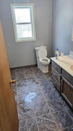 Photo for 527 E Riverside Avenue, Warren, MN 56762 - Listing #6677356 527 E Riverside Avenue, Warren, MN 56762