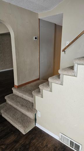 Photo for 527 E Riverside Avenue, Warren, MN 56762 - Listing #6677356 527 E Riverside Avenue, Warren, MN 56762