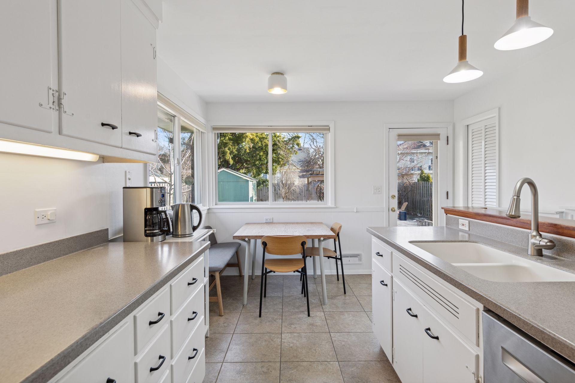 photo-0014 - Copy.jpg