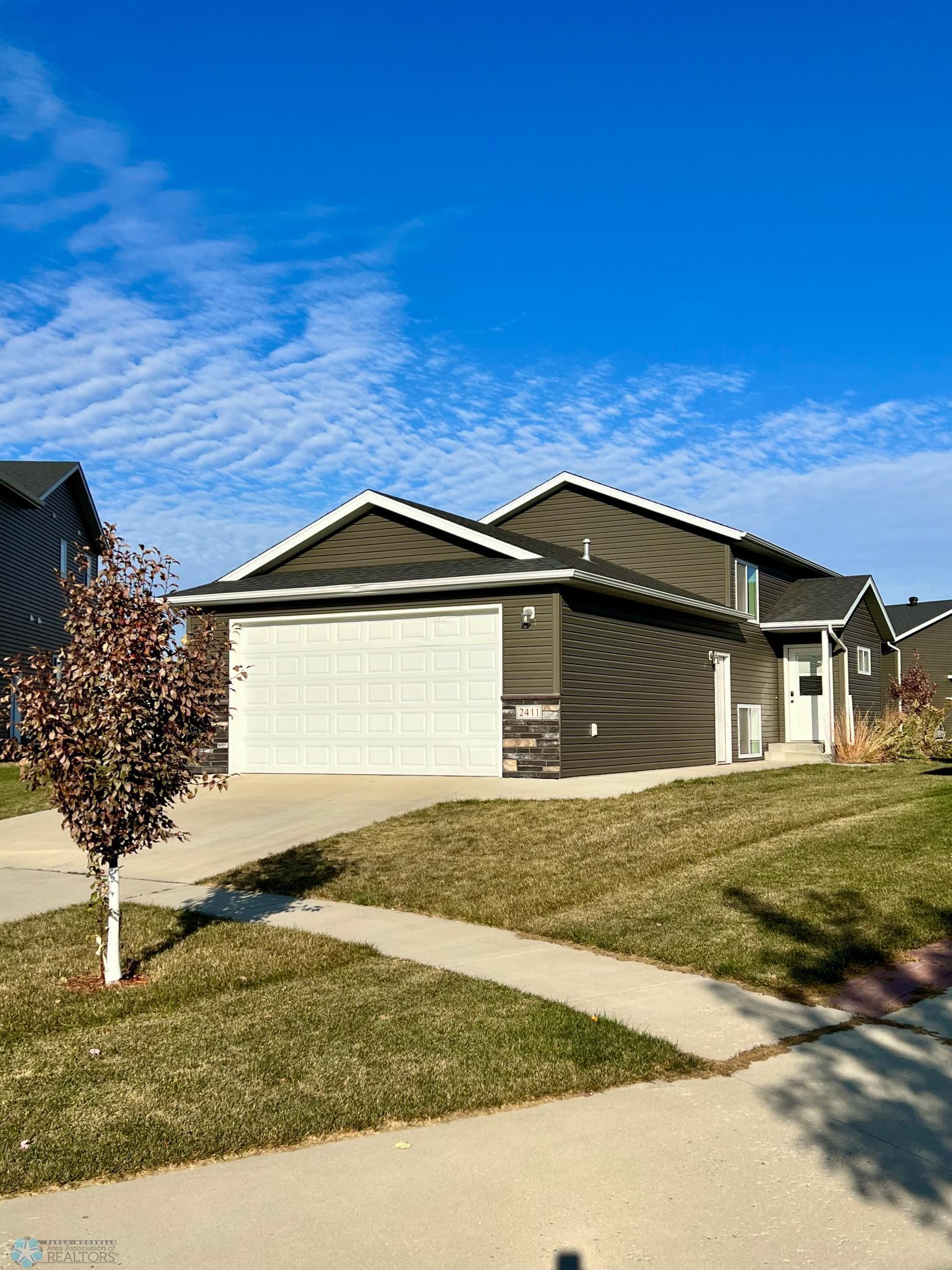 2411 6th Court W, West Fargo, ND 58078