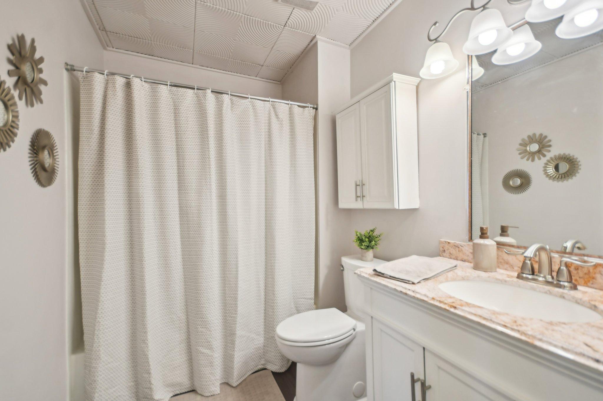 upper level bathroom