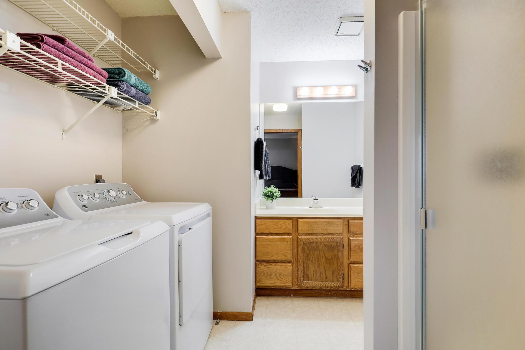 8710Photography-Web-Friendly-8025-Xerxes-Avenue-South-Minneapolis-MN-55431-26.jpg