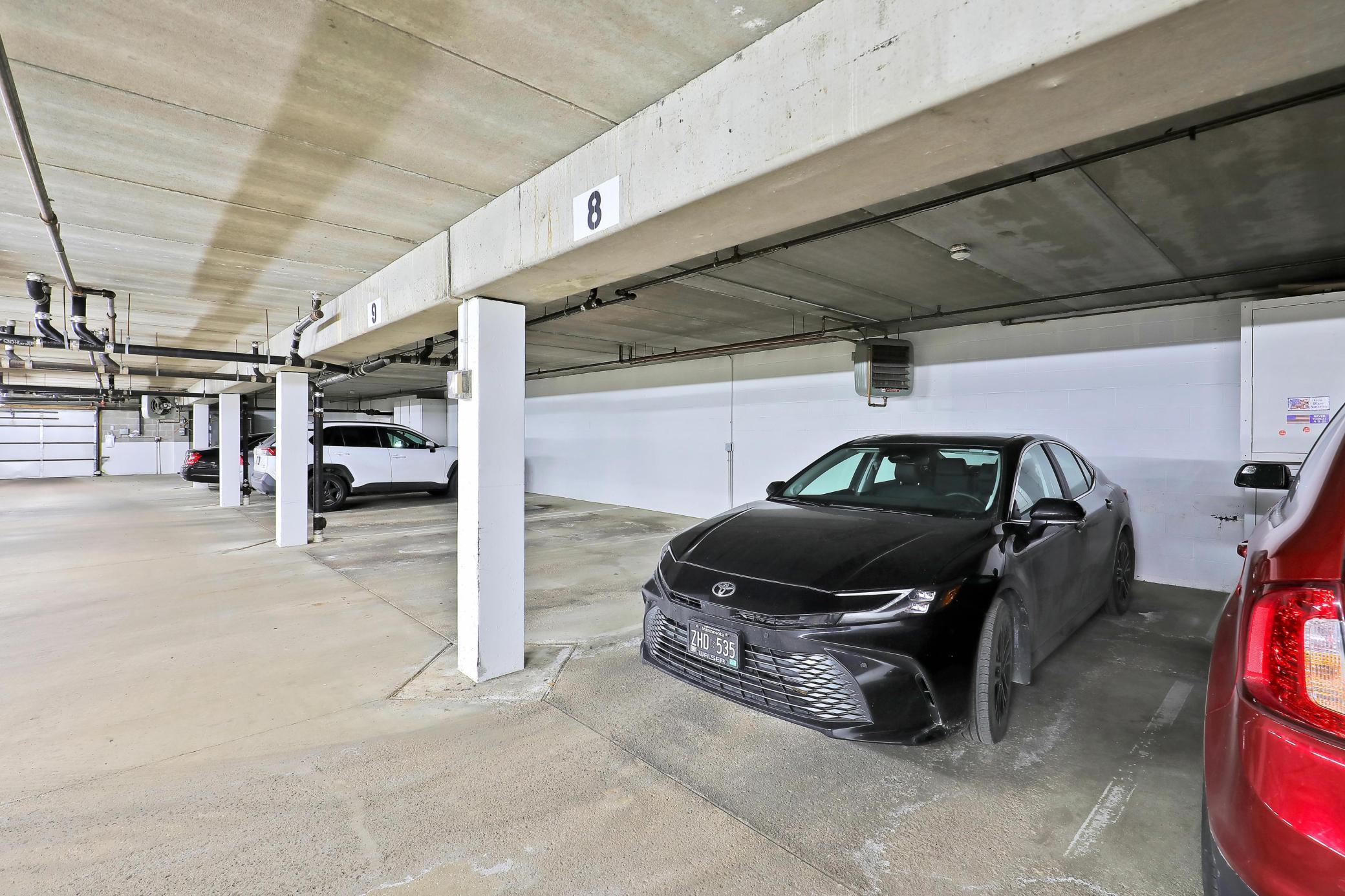 8710Photography-Web-Friendly-8025-Xerxes-Avenue-South-Minneapolis-MN-55431-33.jpg