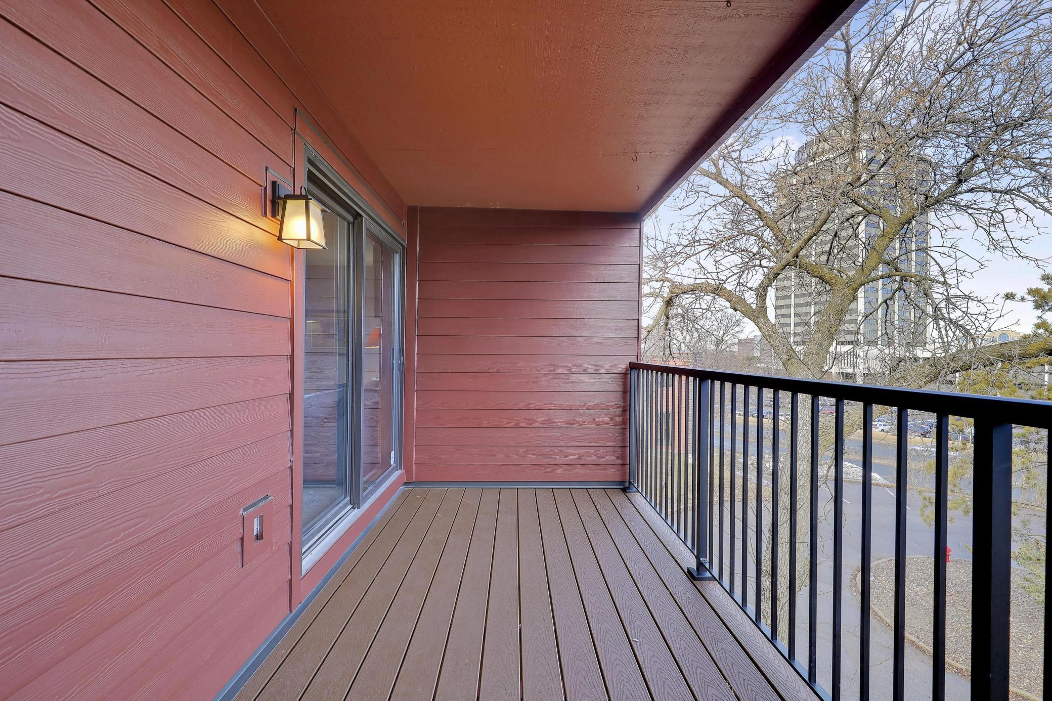 8710Photography-Web-Friendly-8025-Xerxes-Avenue-South-Minneapolis-MN-55431-29.jpg