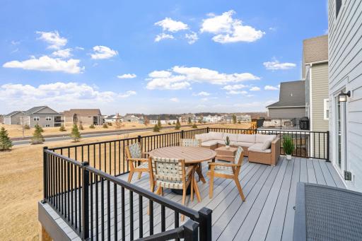 Oversized maintenance-free deck built in 2023!!
