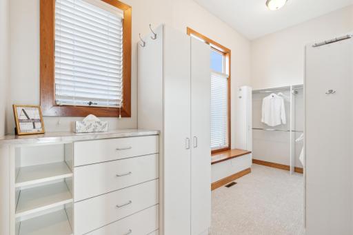 12501 Riverview Road, Eden Prairie, MN 55347