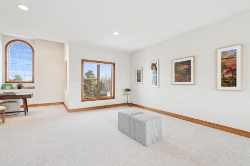 12501 Riverview Road, Eden Prairie, MN 55347
