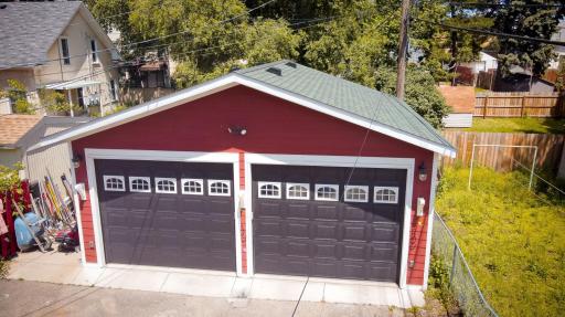 411 24th Avenue NE, Minneapolis, MN 55418