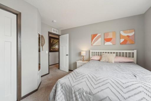 17857 Element Avenue, Lakeville, MN 55044