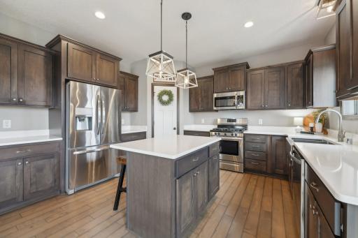 17857 Element Avenue, Lakeville, MN 55044