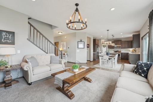 17857 Element Avenue, Lakeville, MN 55044