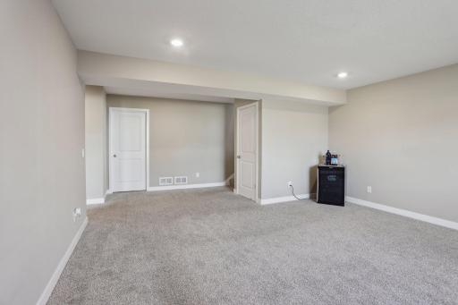 7295 Parson Court NE, Elk River, MN 55330