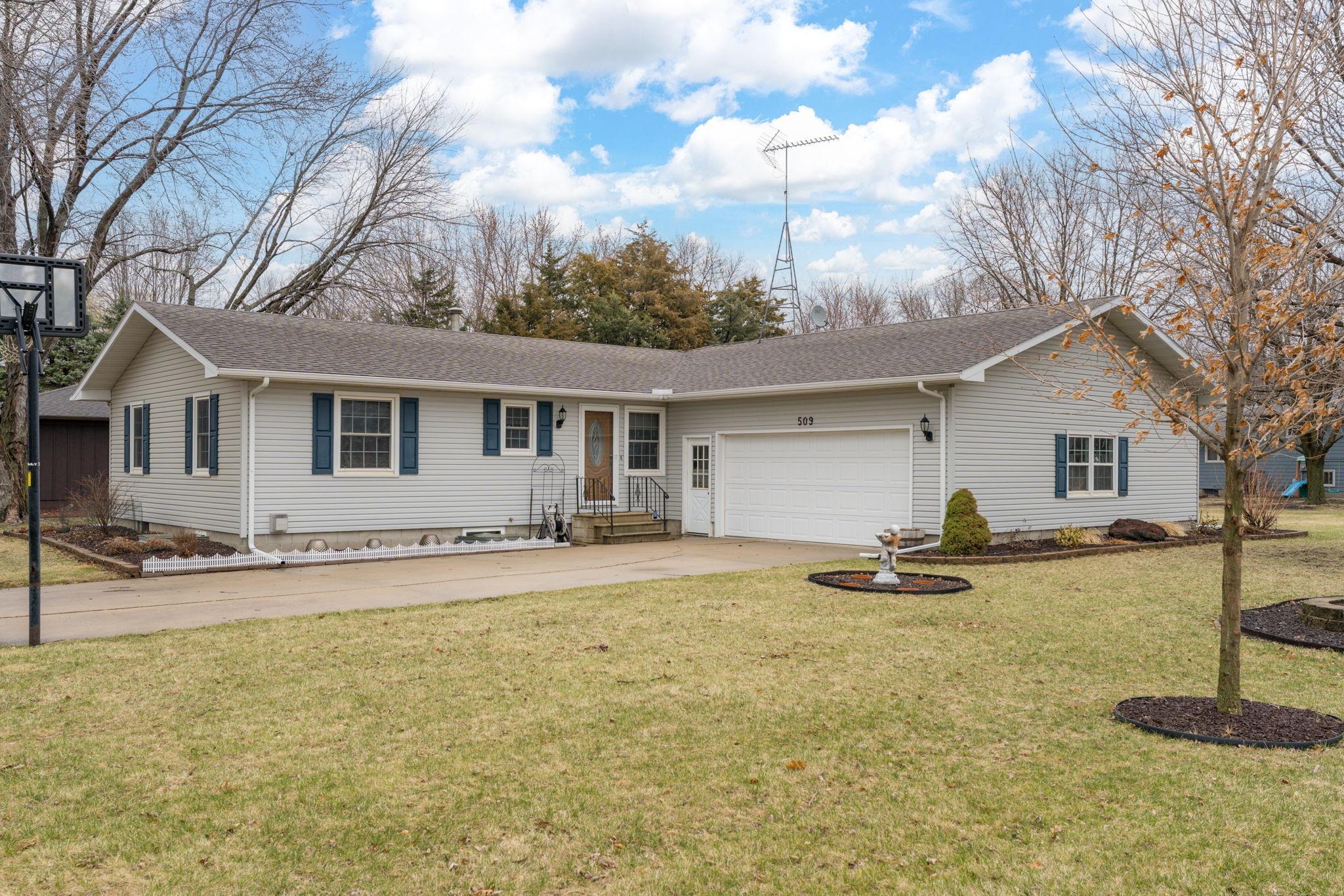 Property photo for 509 1st Avenue SE, Mapleton, MN 56065