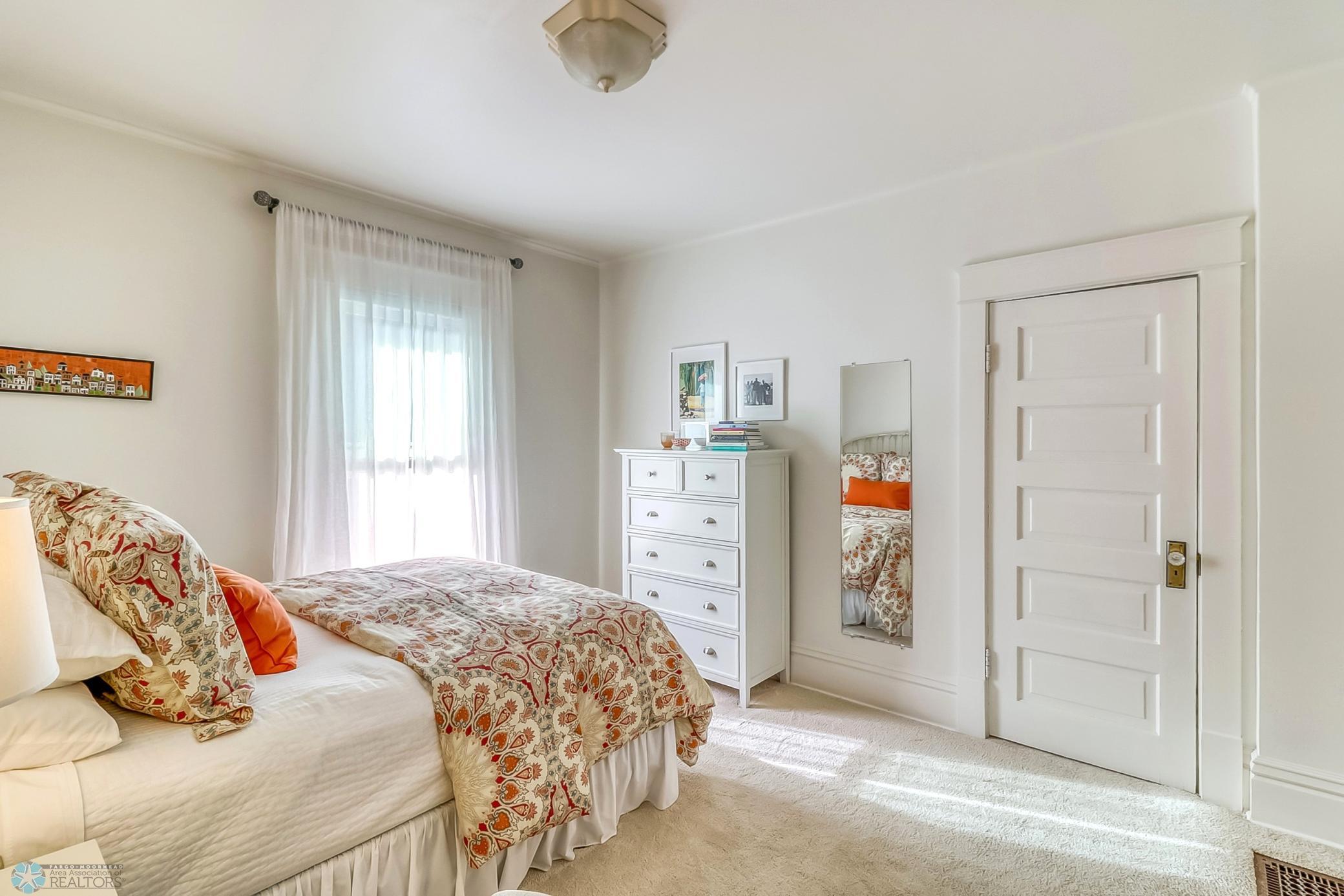Upstairs Bedroom #3