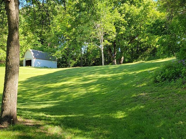 View coming up possible entrance 2