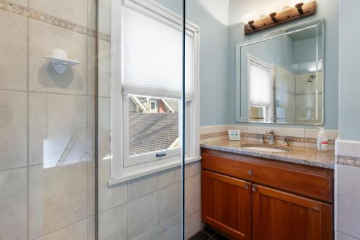 2697 E Lake of The Isles Parkway, Minneapolis, MN 55408