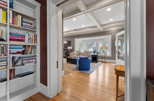 2697 E Lake of The Isles Parkway, Minneapolis, MN 55408