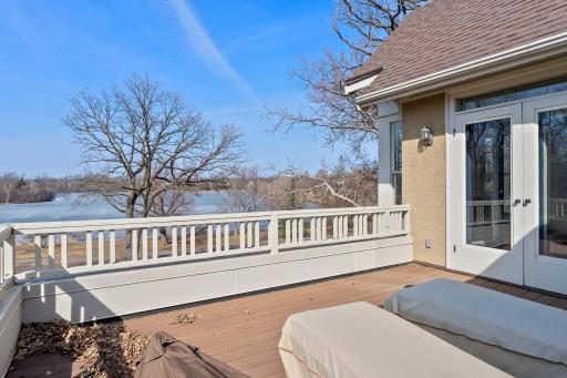 2697 E Lake of The Isles Parkway, Minneapolis, MN 55408
