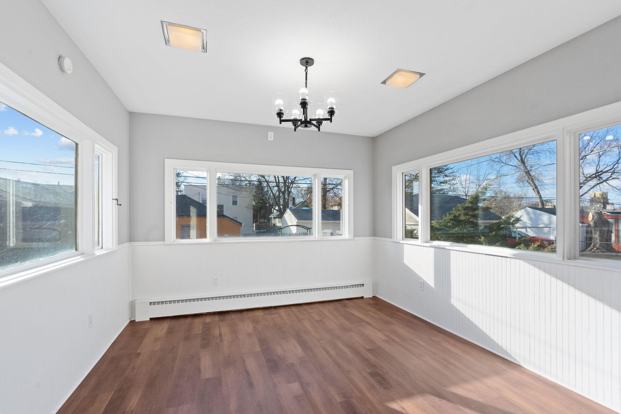 Dining nook