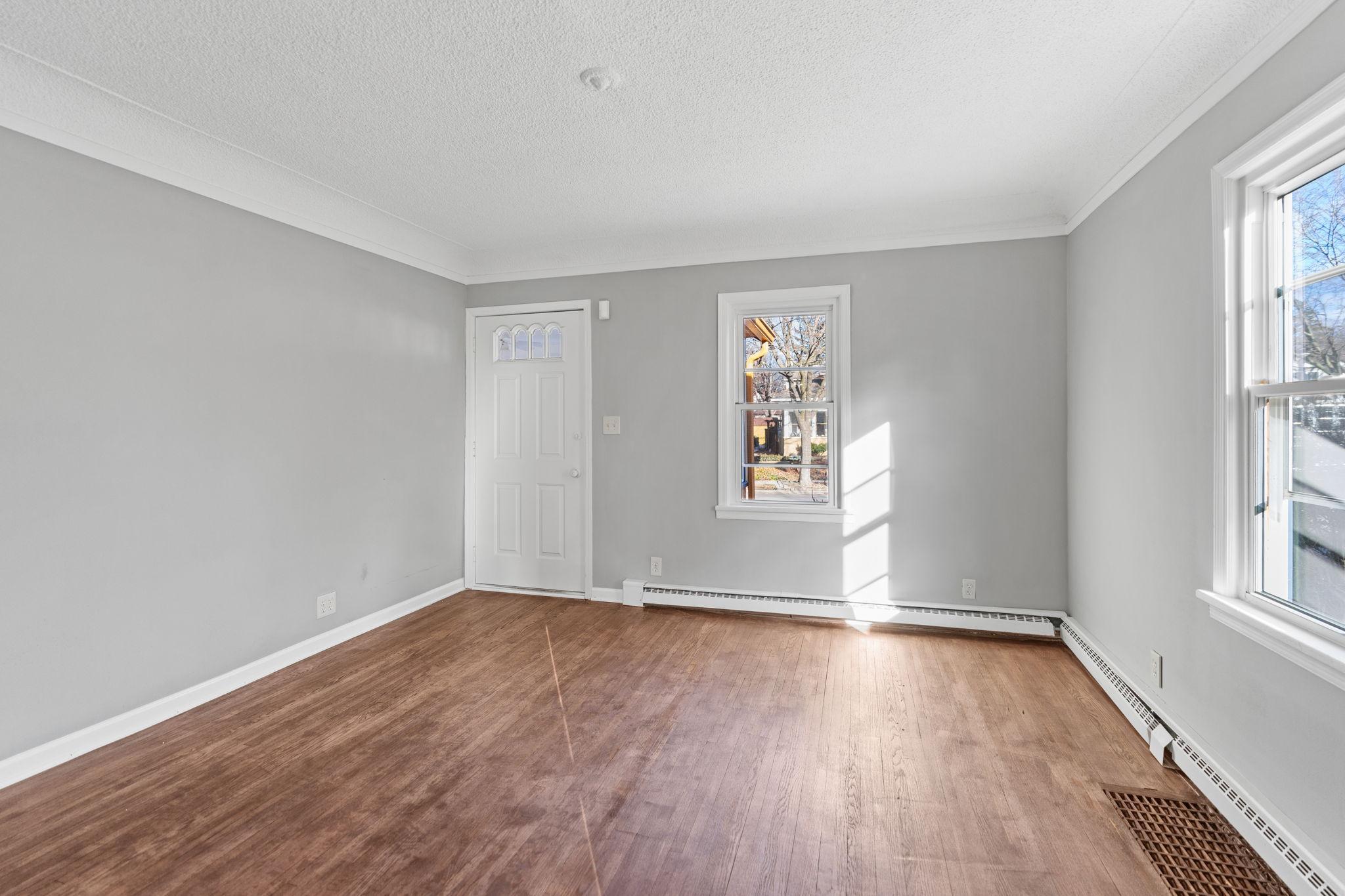 Living room looking onto entrance