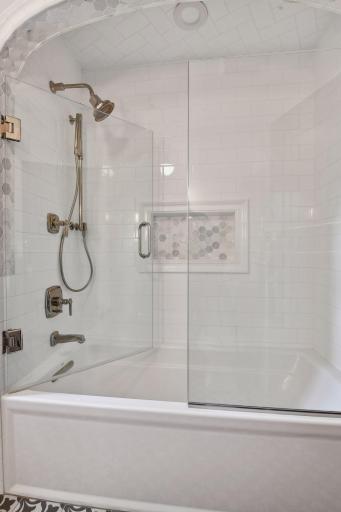 4602 Edina Boulevard, Minneapolis, MN 55424