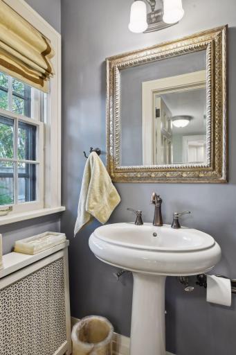 4602 Edina Boulevard, Minneapolis, MN 55424