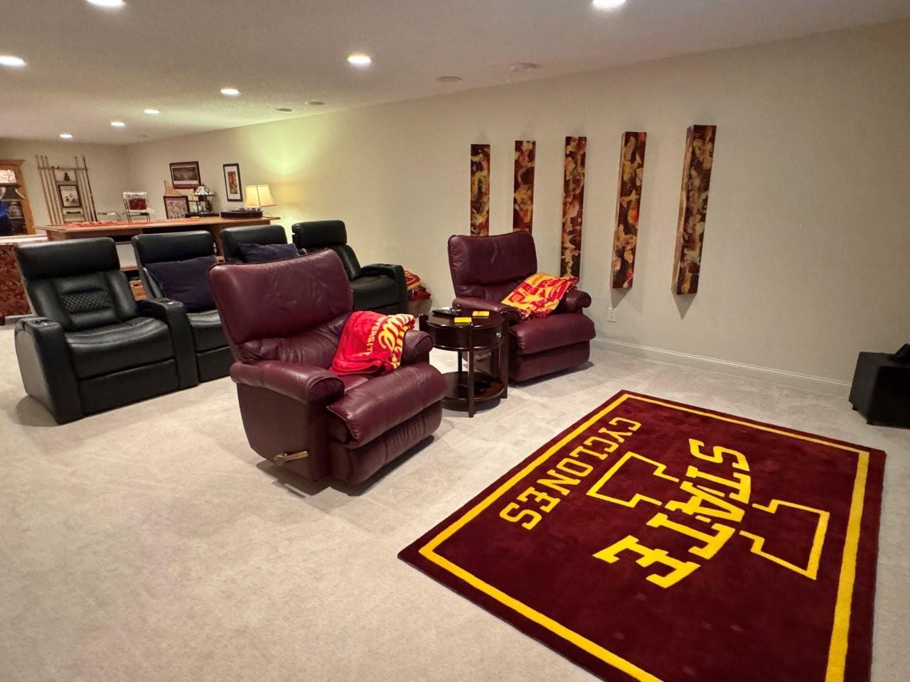 26-Theater room (2).jpg