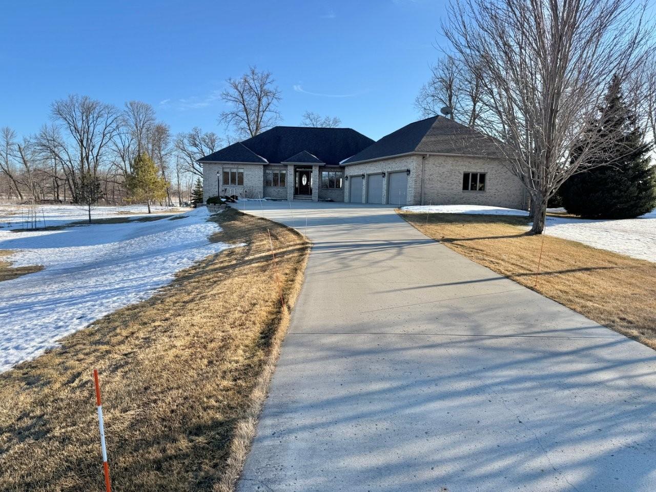 4-Crystal Lake home.jpg