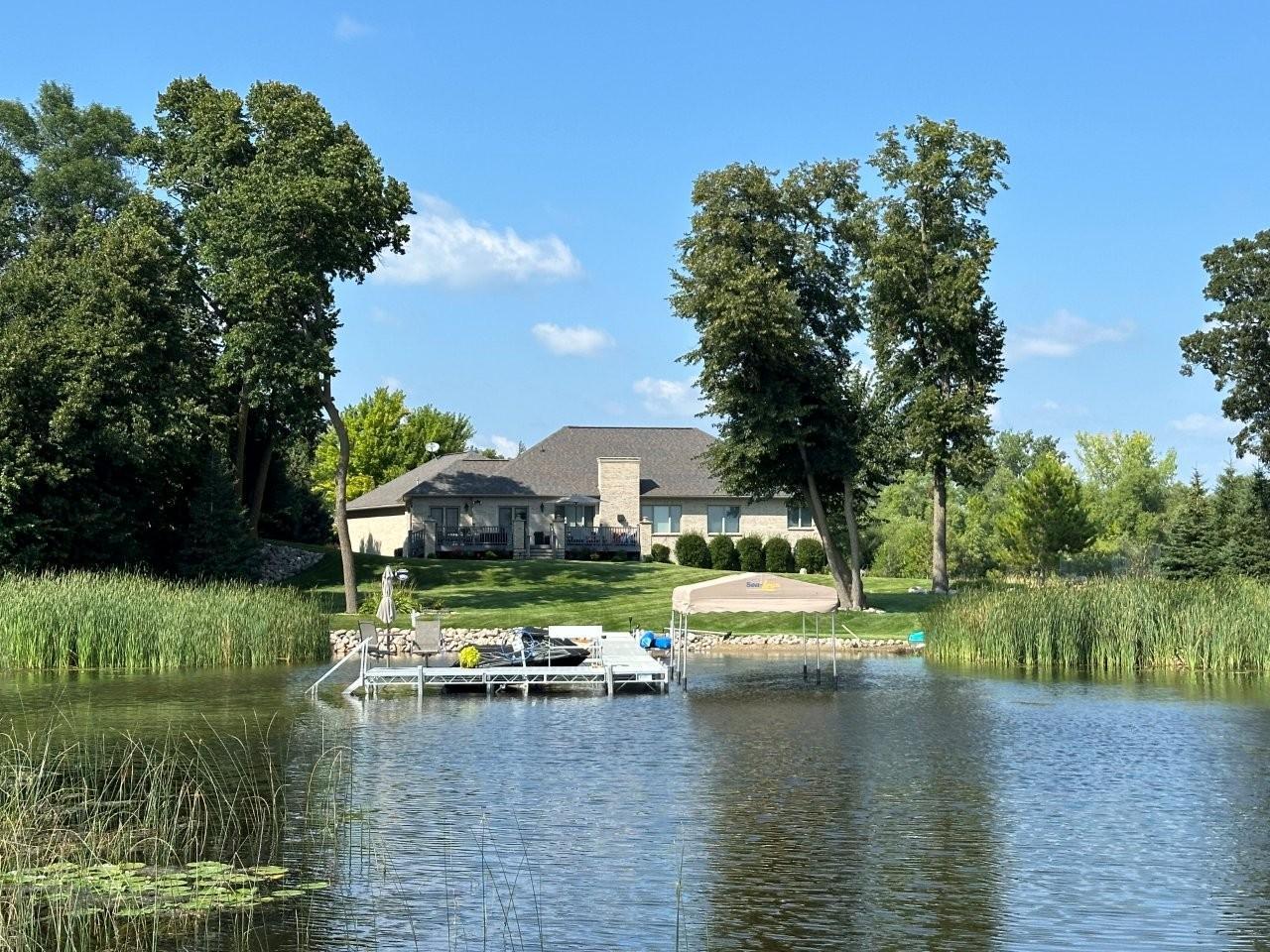 32-Lake (5).jpg