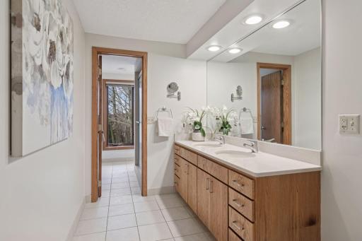 5739 Juneau Lane N, Plymouth, MN 55446