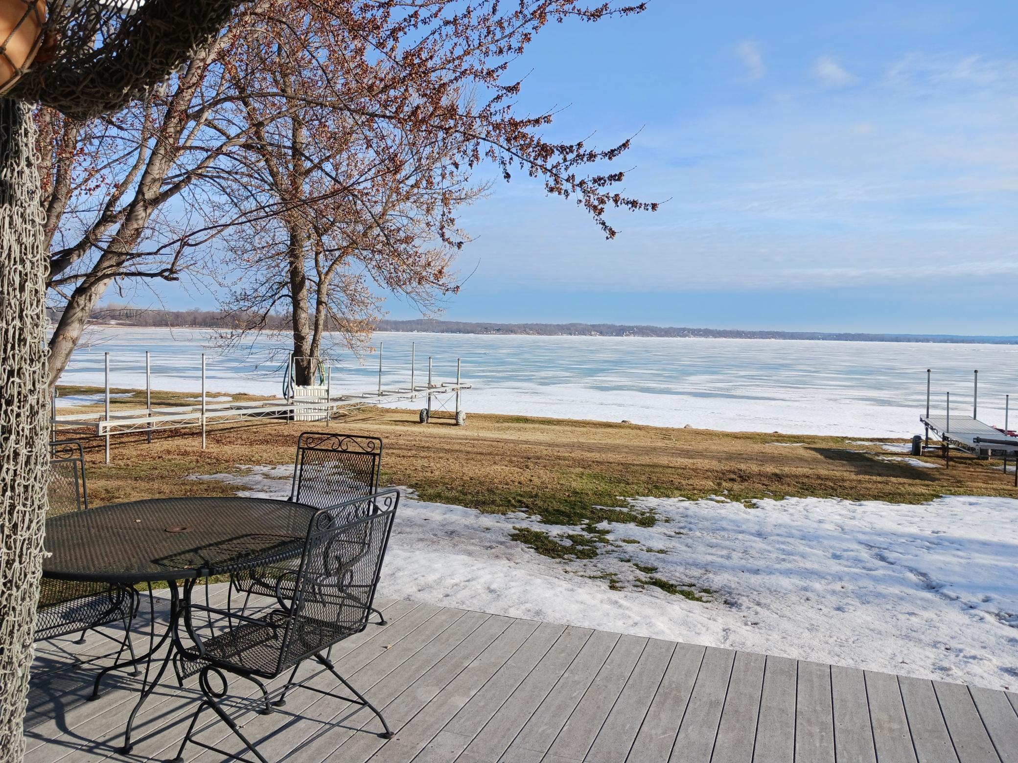 winter_lake_view.jpg