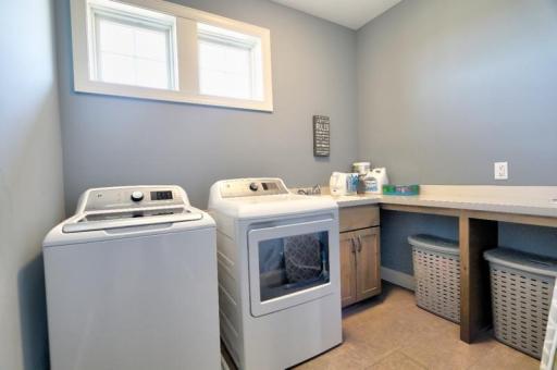 8664 Whisper Creek Trail, Rockford, MN 55373