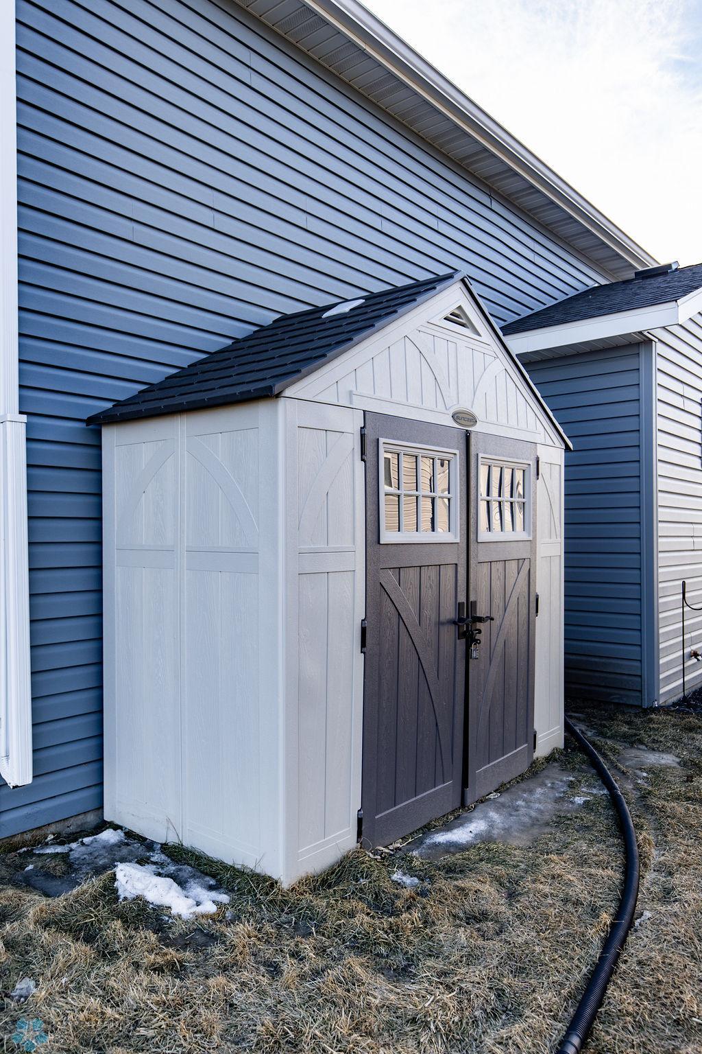 Shed