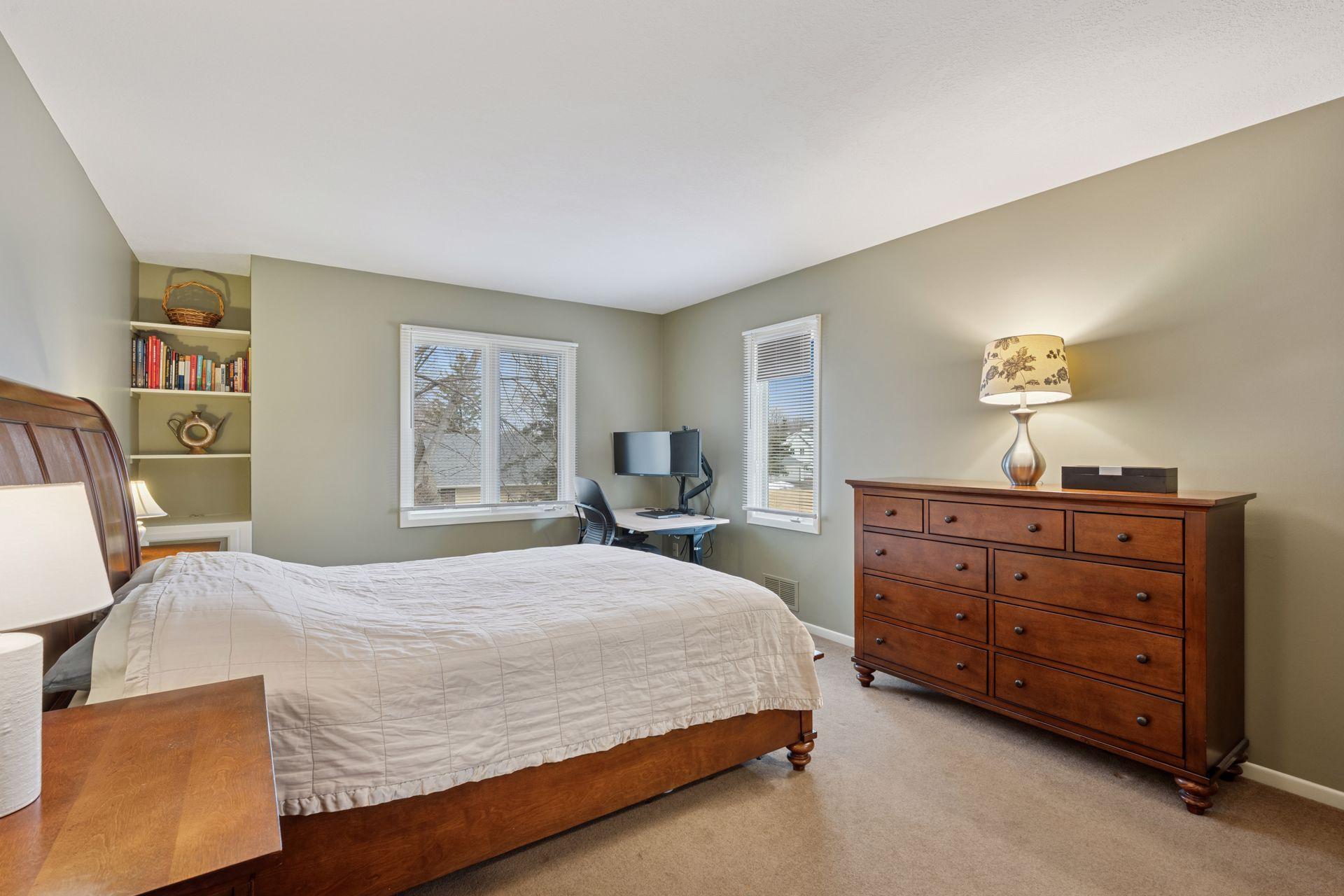 Large primary bedroom
