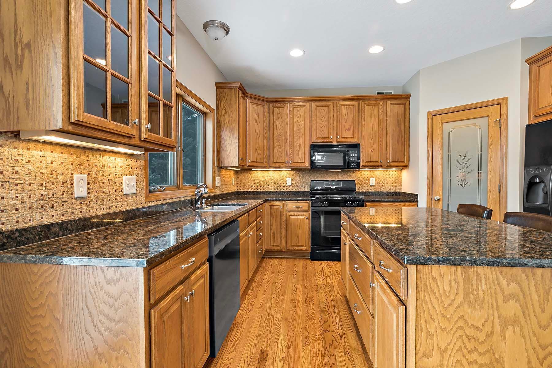 7267 Hidden Valley Cove S Cottage Grove MN_0043.jpg