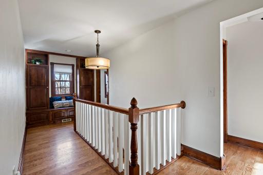 606 Oakwood Court, Hudson, WI 54016