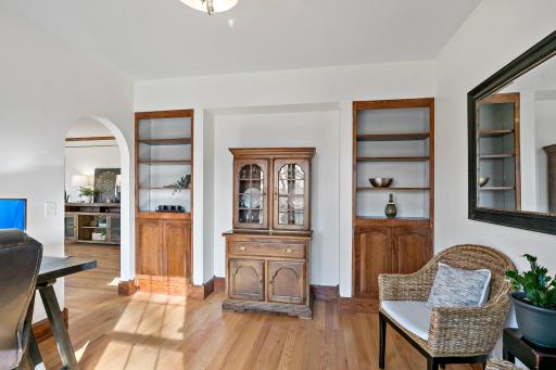 606 Oakwood Court, Hudson, WI 54016