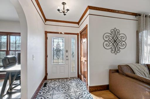 606 Oakwood Court, Hudson, WI 54016