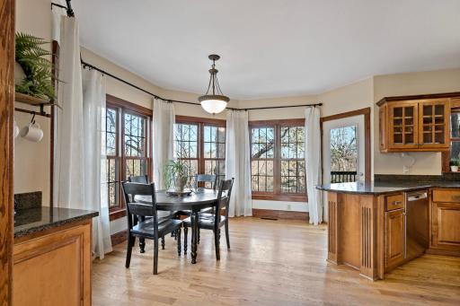 606 Oakwood Court, Hudson, WI 54016