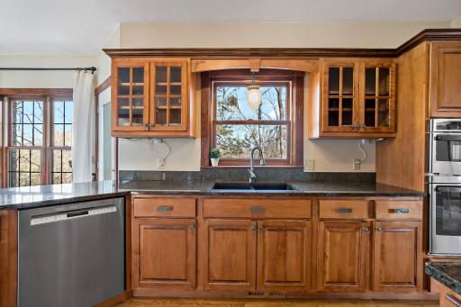 606 Oakwood Court, Hudson, WI 54016