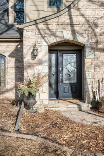606 Oakwood Court, Hudson, WI 54016